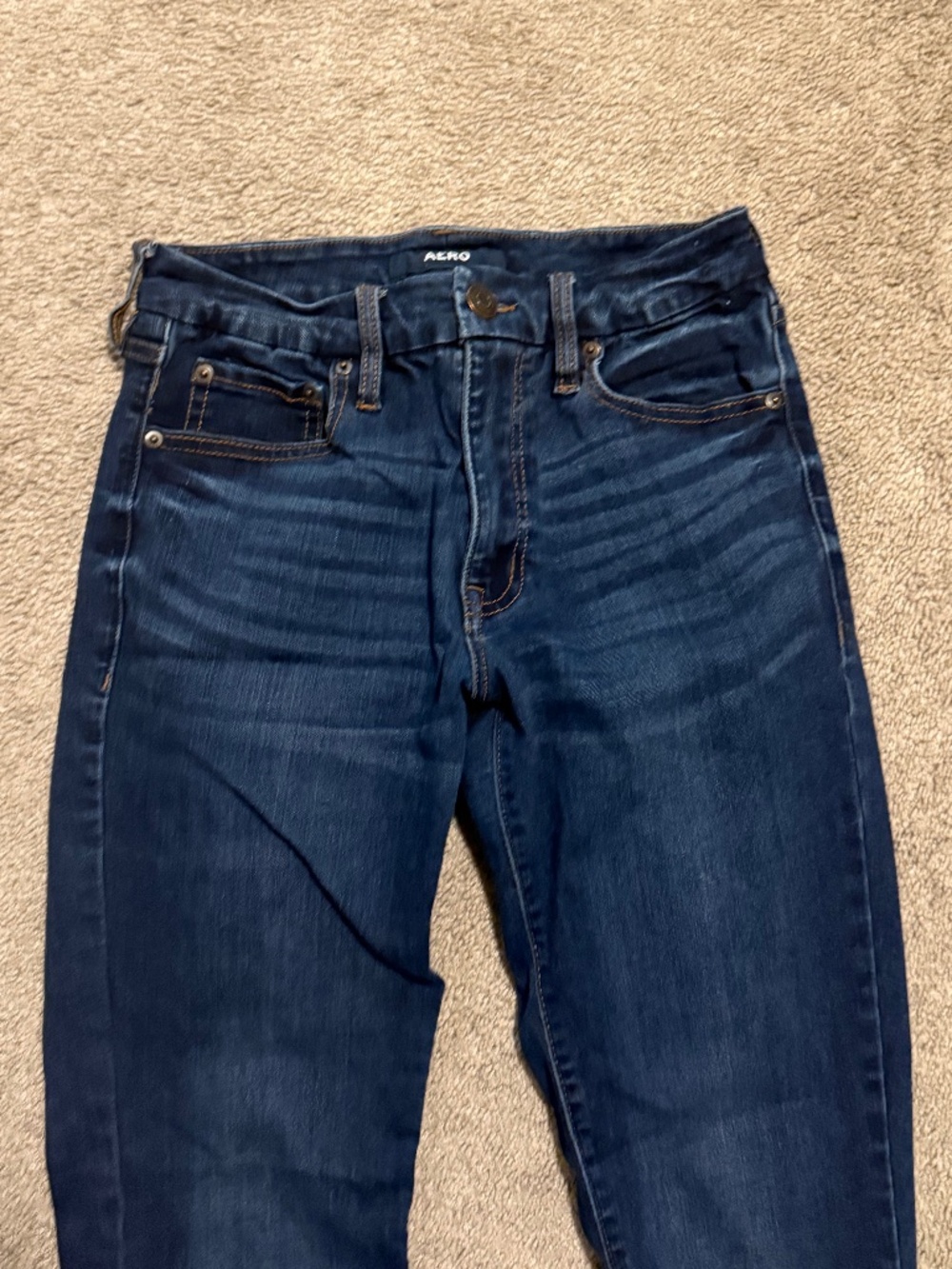 Aeropostale (AERO) Women's Dark Wash Skinny Jeans, size 6 - Picture 4 of 9